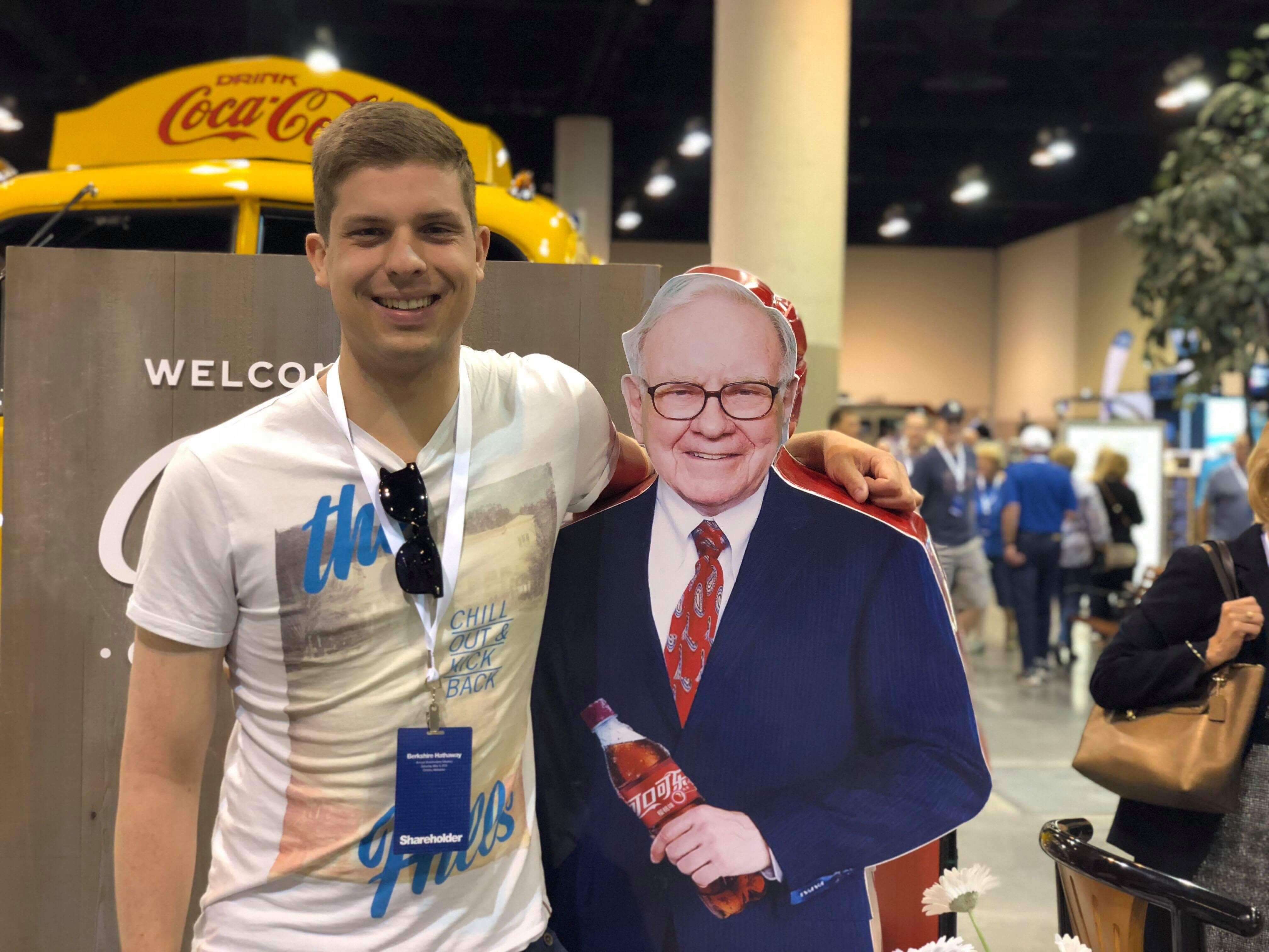 "100 Milliarden USD sind eine Menge Geld." —"Das habe ich auch gedacht!" Erlebnisbericht Berkshire Hathaway Hauptversammlung