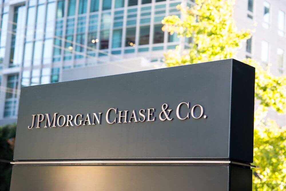J.P. Morgan mit 10% Cashflow-Rendite—profitiere von den Konsum-Krediten und Börsengängen anderer
