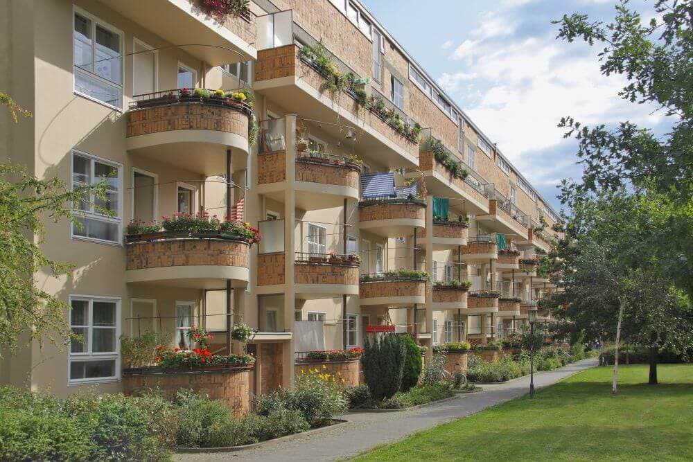 REIT Aktien & Aktienanalyse: Mit Vonovia Aktien und Deutsche Wohnen Aktien von steigenden Mieten profitieren - oder droht die Zwangsenteignung?