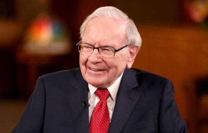 Berkshire Hathaway Aktienanalyse: Sicherheits-Anker mit 144 Mrd. USD Cash ist unterbewertet
