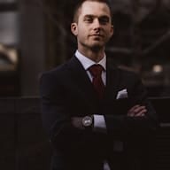 Dr. Florian S.